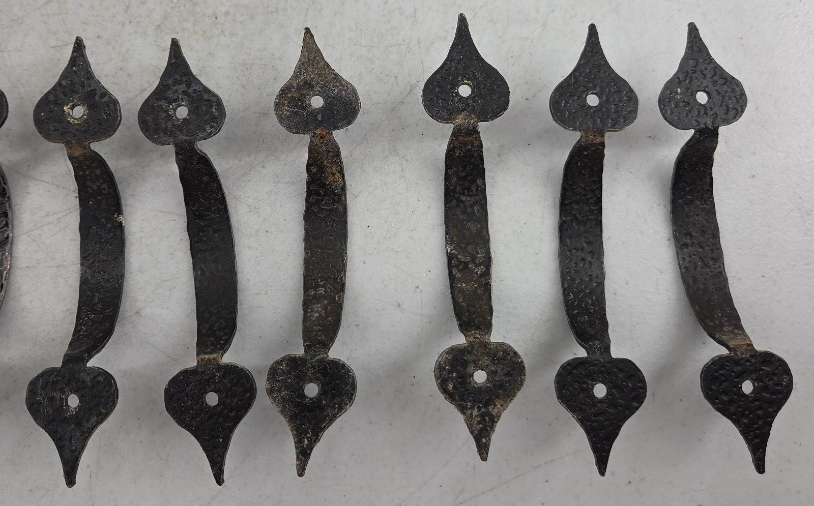 Vintage Lot of 9 Drawer Pull Handles Hammered Pointed Handle Cupboard Black No 2