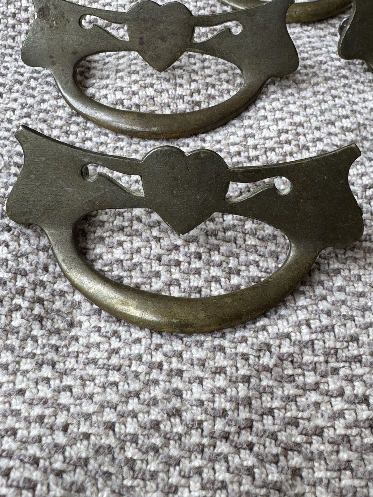 Lot of 9 Antique Dresser Drawer Pulls Handles Brass Bronze & Bronze Tone “1812”