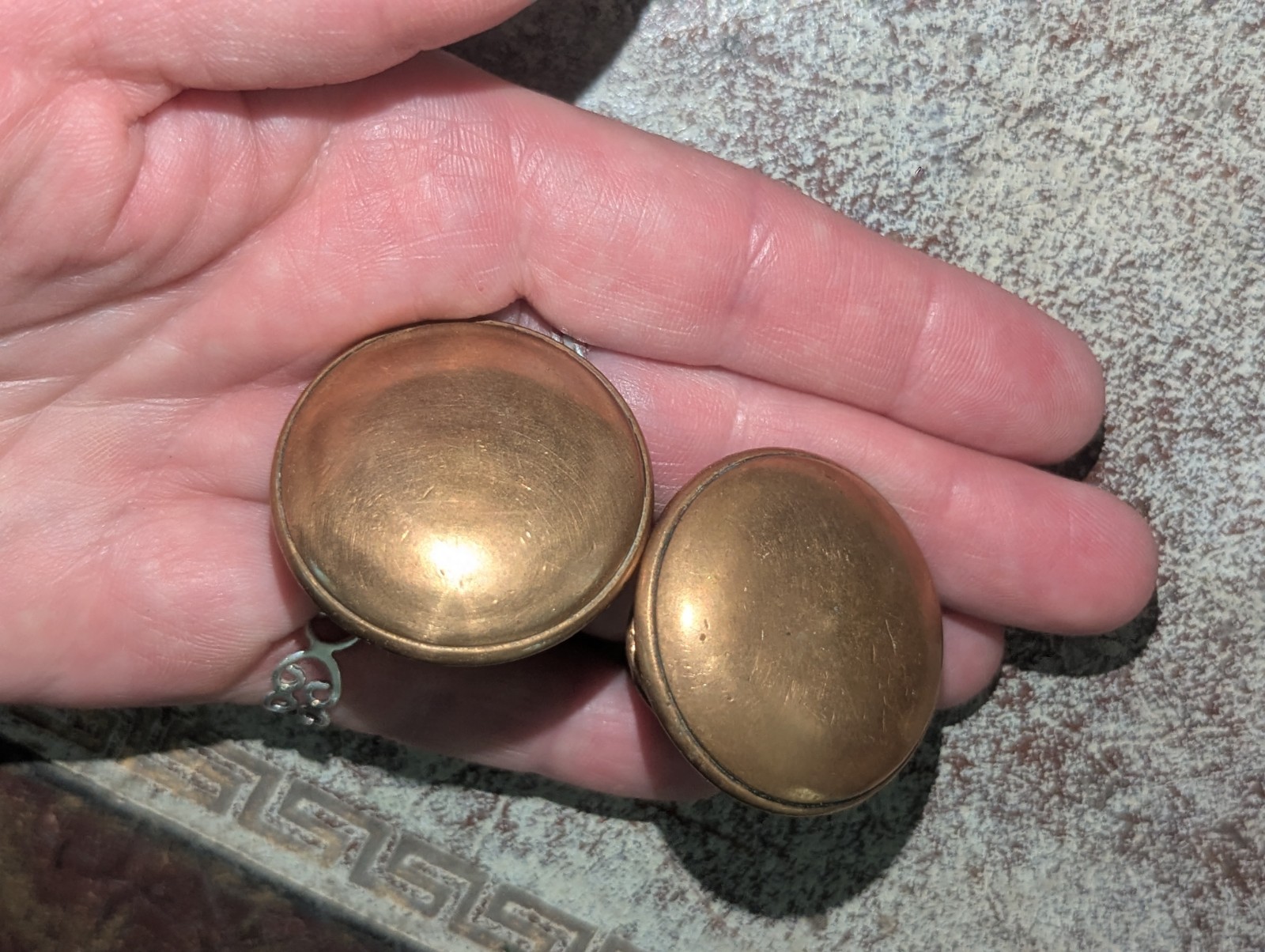 Pair ANTIQUE Quality Heavy Brass Bronze Cabinet Drawer Knobs 1 1/2 Inch