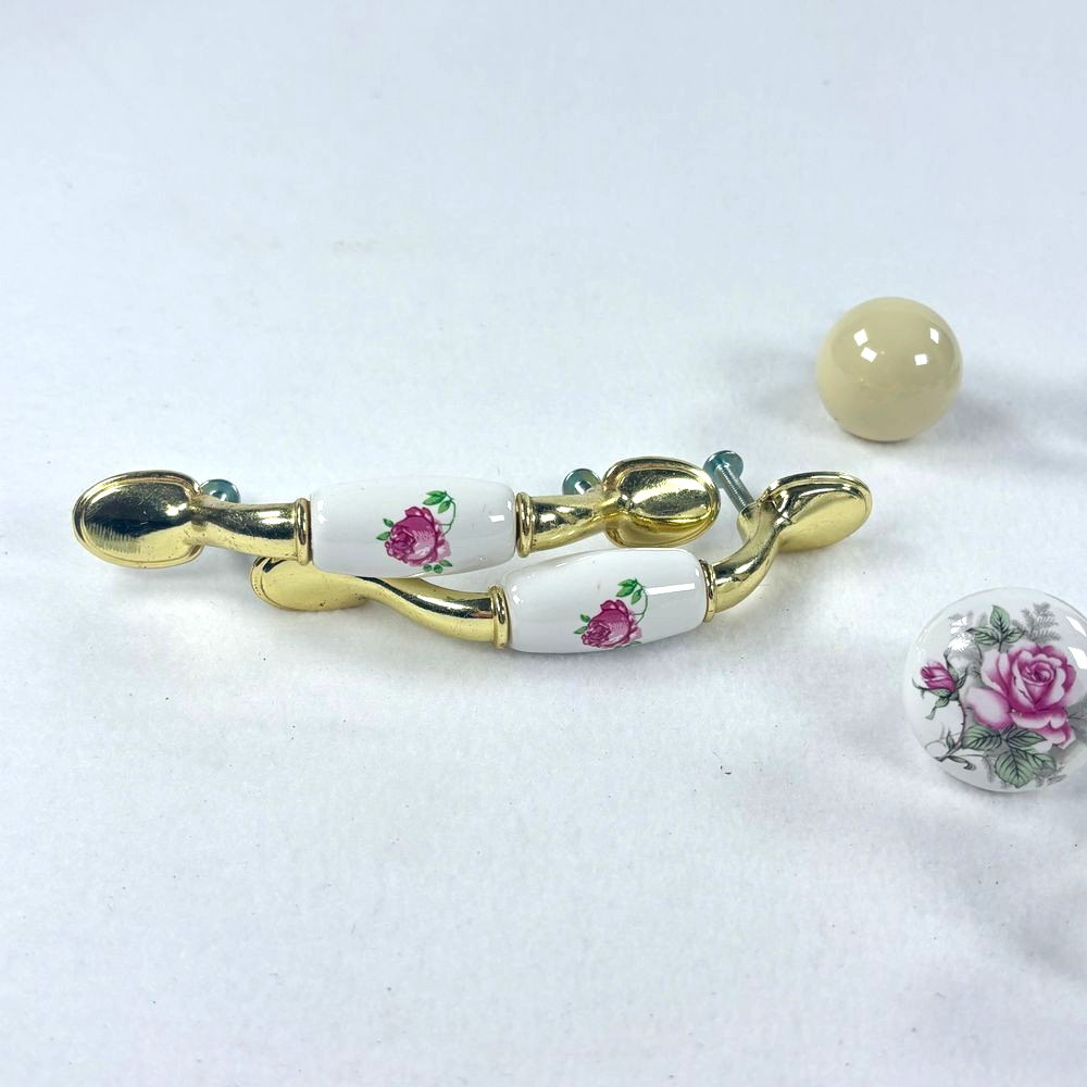 VTG Floral Knobs & Handles Mixed Lot Decor Farmhouse Shabby Chic CottageCore
