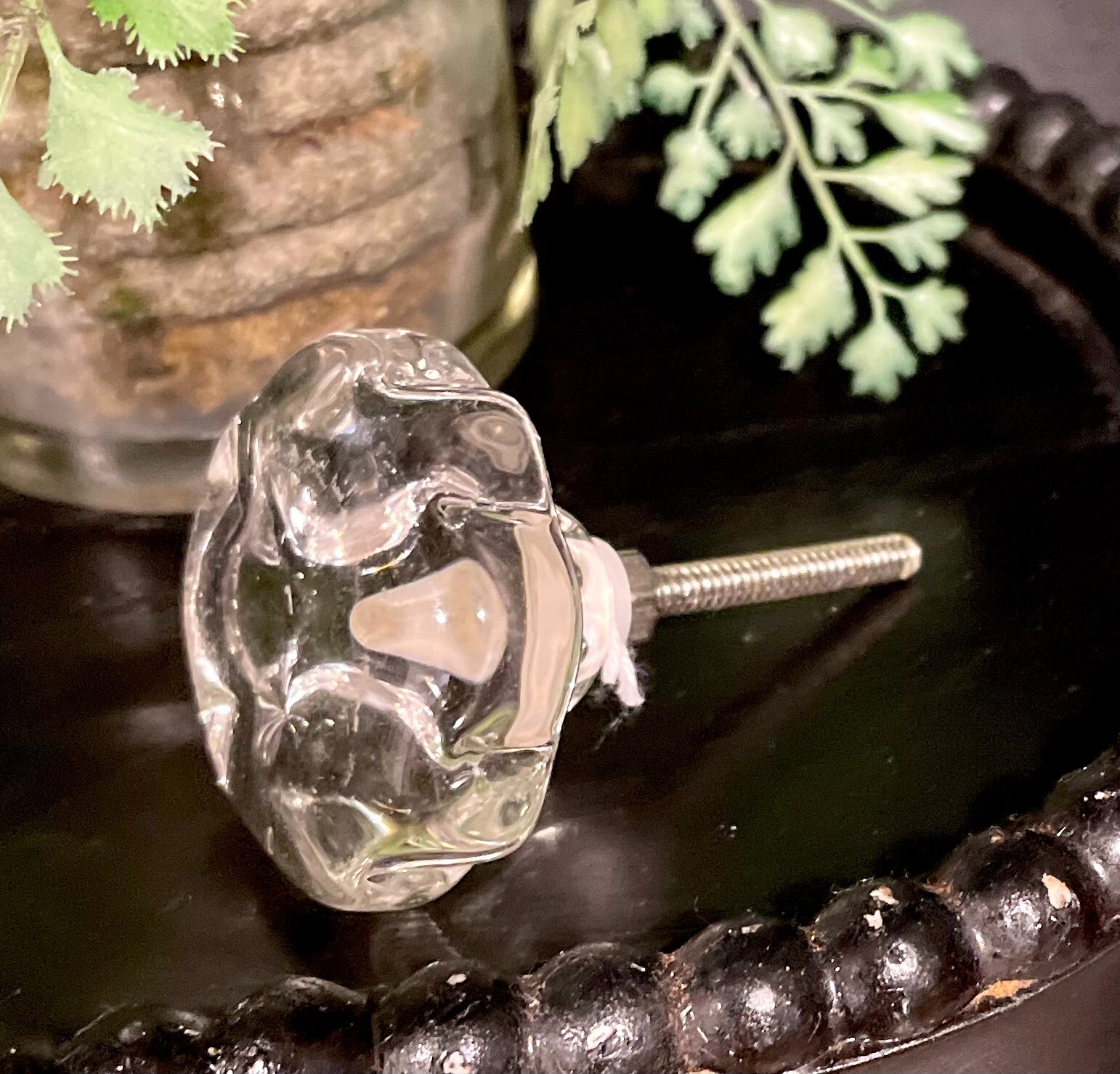 1; VINTAGE HOLLYWOOD REGENCY CRYSTAL clear GLASS DRAWER CABINET KNOBS HANDLES
