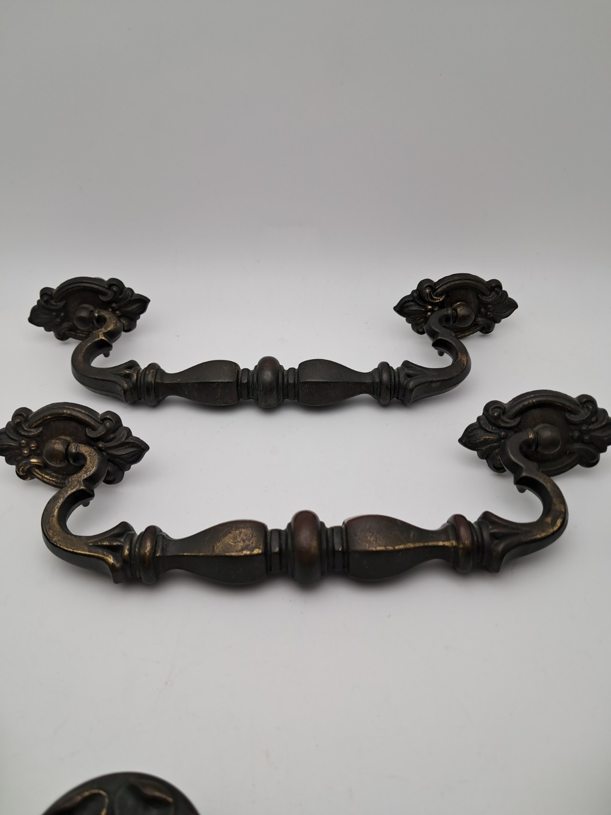 Vintage KBC Brass Cabinet Hardware Lot Ornate Drawer Pulls Knobs Handles 6pc Set