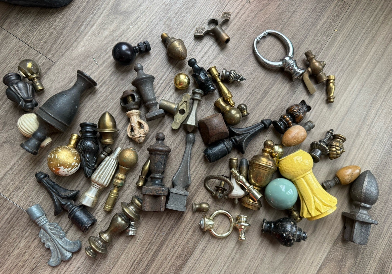 Lot of Vintage & Antique Finials & Hardware, and Collectibles