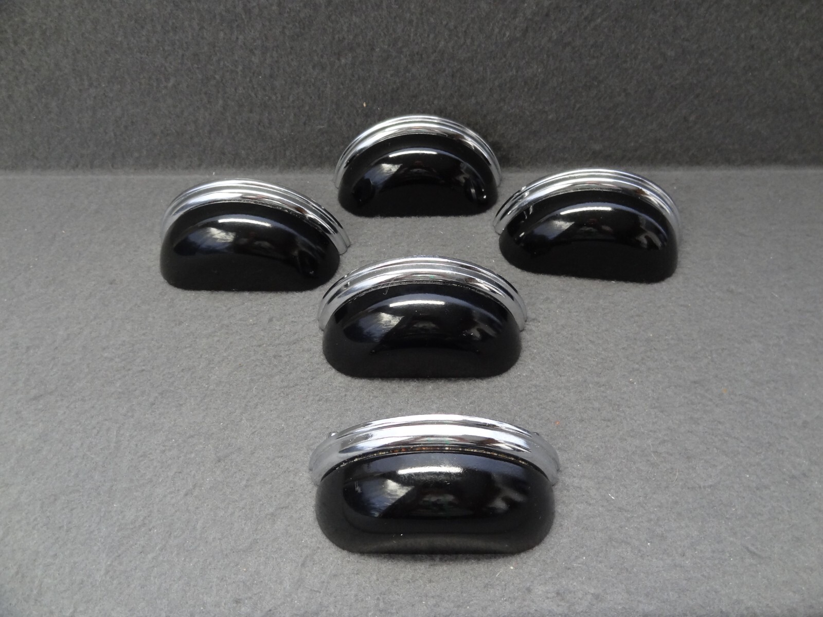 Lewis Dolin (5) Black Glass & Silver Metal Bin Drawer Pulls VTG 3″ On-Center