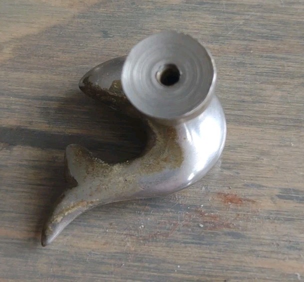 DOLPHIN FISH DRAWER PULLS SATIN NICKEL W/ SCREWS 1.6″ PRICE FOR 2 PULLS