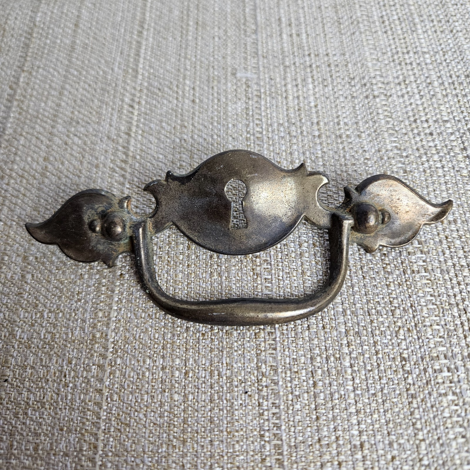 Keeler Brass Drawer Pulls Set 4 Keyhole Bail Handles Vintage Ornate 5″