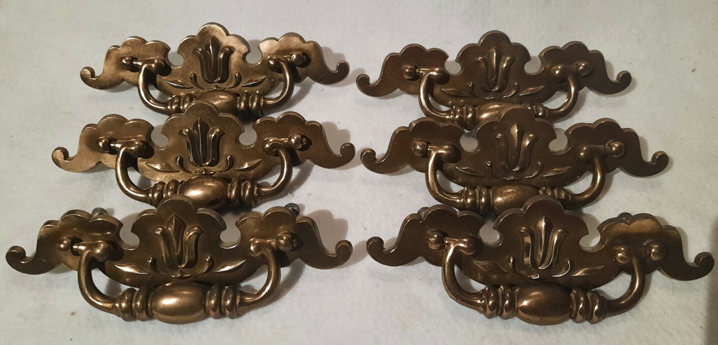 VINTAGE KEELER BRASS CO DRESSER PULLS FLORAL DESIGN LOT 8