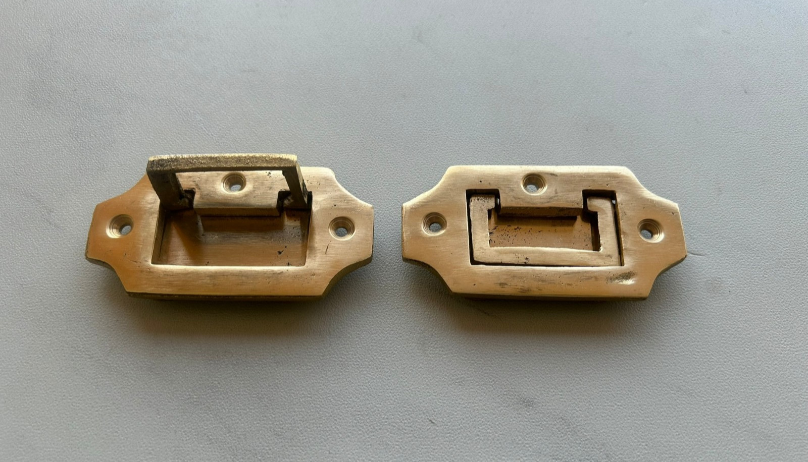 Brass Modern Hidden Recessed Concealed Flush Grip Pull Knob Handle DrawerCabinet