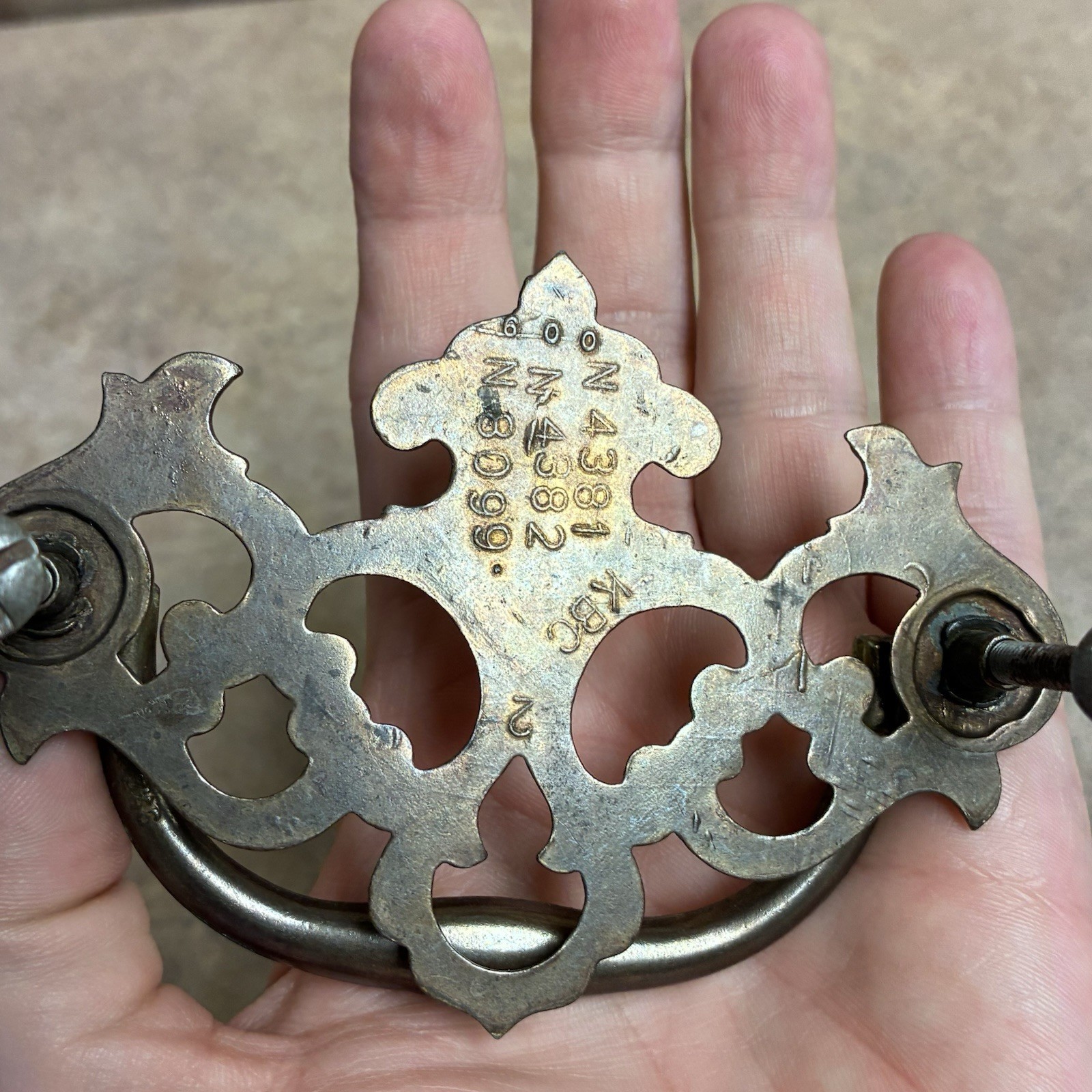 Vtg Set Of 5 KBC Keeler Brass Co Chippendale Drawer Pulls Model 600