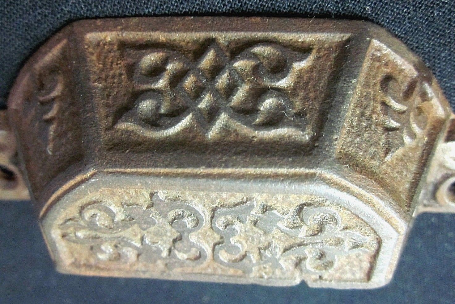 Cast Iron 1850 Window Sash Lift Drawer Cup Pull Handle 3-1/16″ Centers 1 Antique