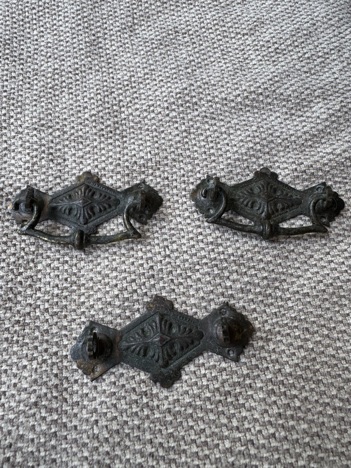 Lot of 9 Antique Dresser Drawer Pulls Handles Brass Bronze & Bronze Tone “1812”