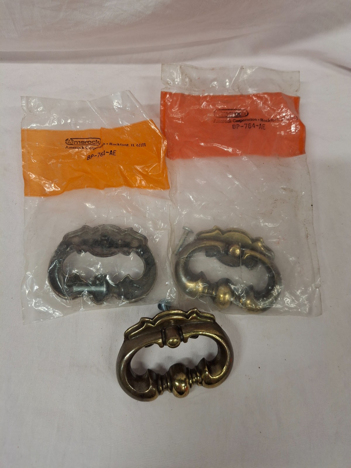 Lot of 3 Amerock BP764-AE Antique English Brass Furniture Knob Handle Cabinet