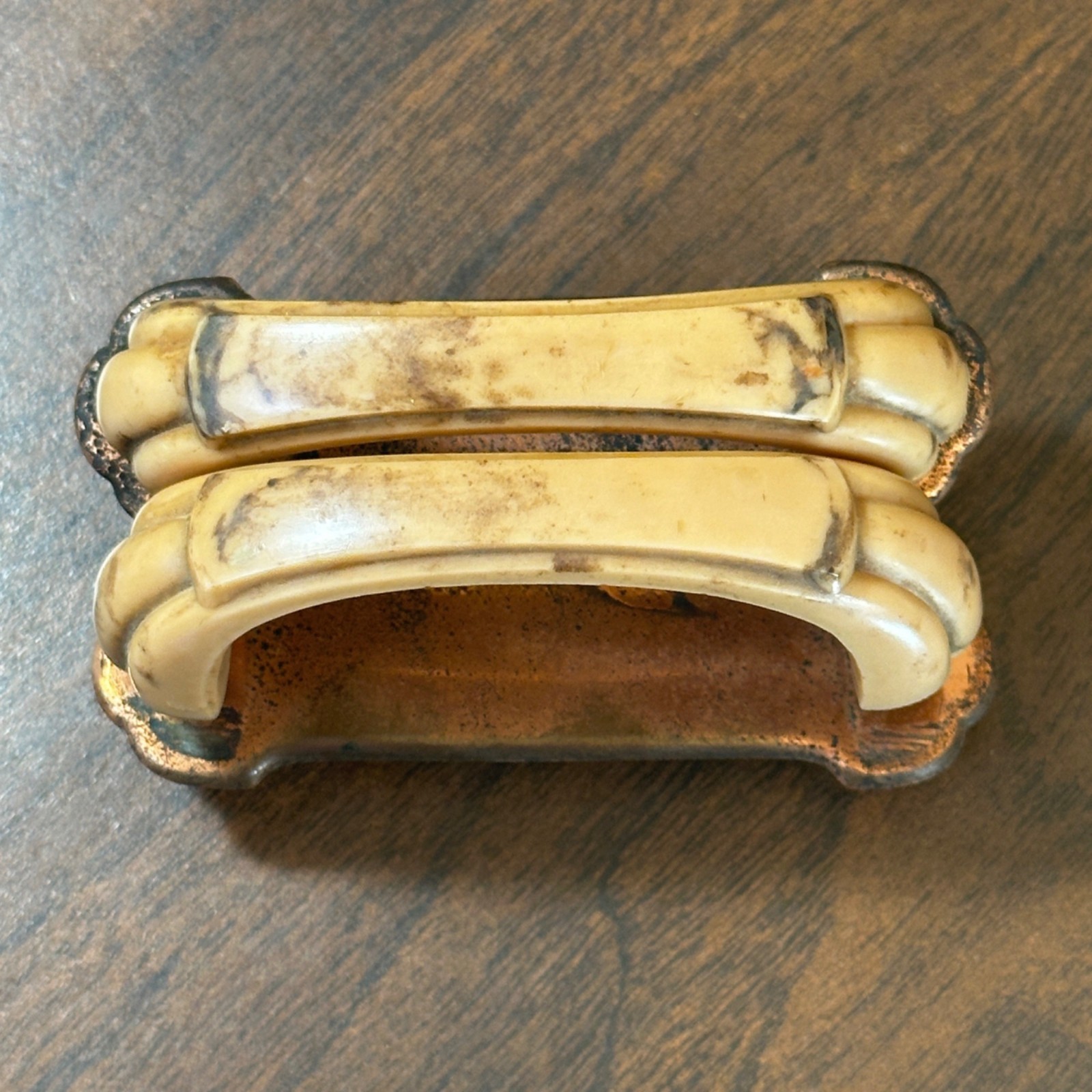 2 Vintage Drawer Pull Handles – Bakelite, Art Deco