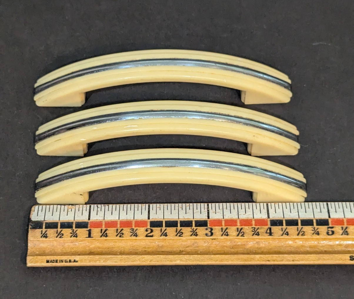 3 Art Deco Ivory Cream Color Plastic Drawer Cabinet Pulls with Chrome Strip