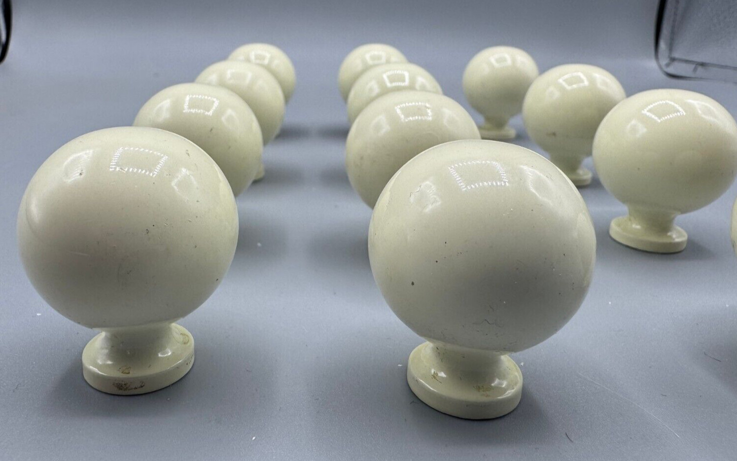 PAINTED ALUMINUM DREXEL DECLARATION STYLE: 37 KNOBS