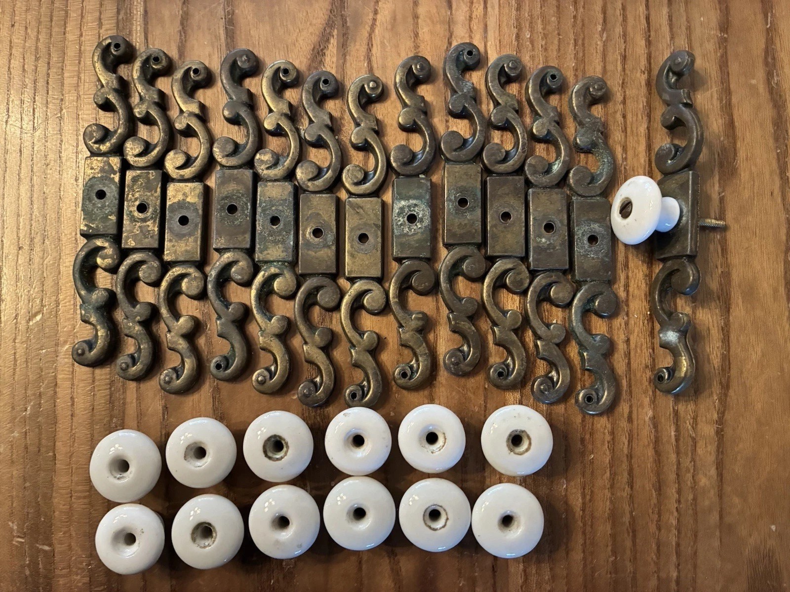 NO Screws 13 Metal Drawer Plates & Porcelain Knobs Need Cleaned. Maybe amerock