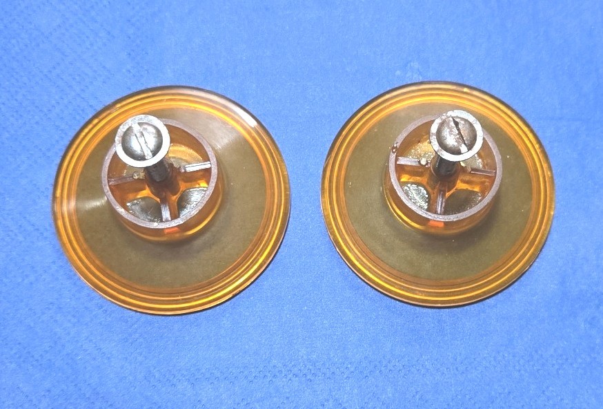 A Pair of Antique Vintage 2 Drawer Knobs Pulls Handles Art Deco 2 inch