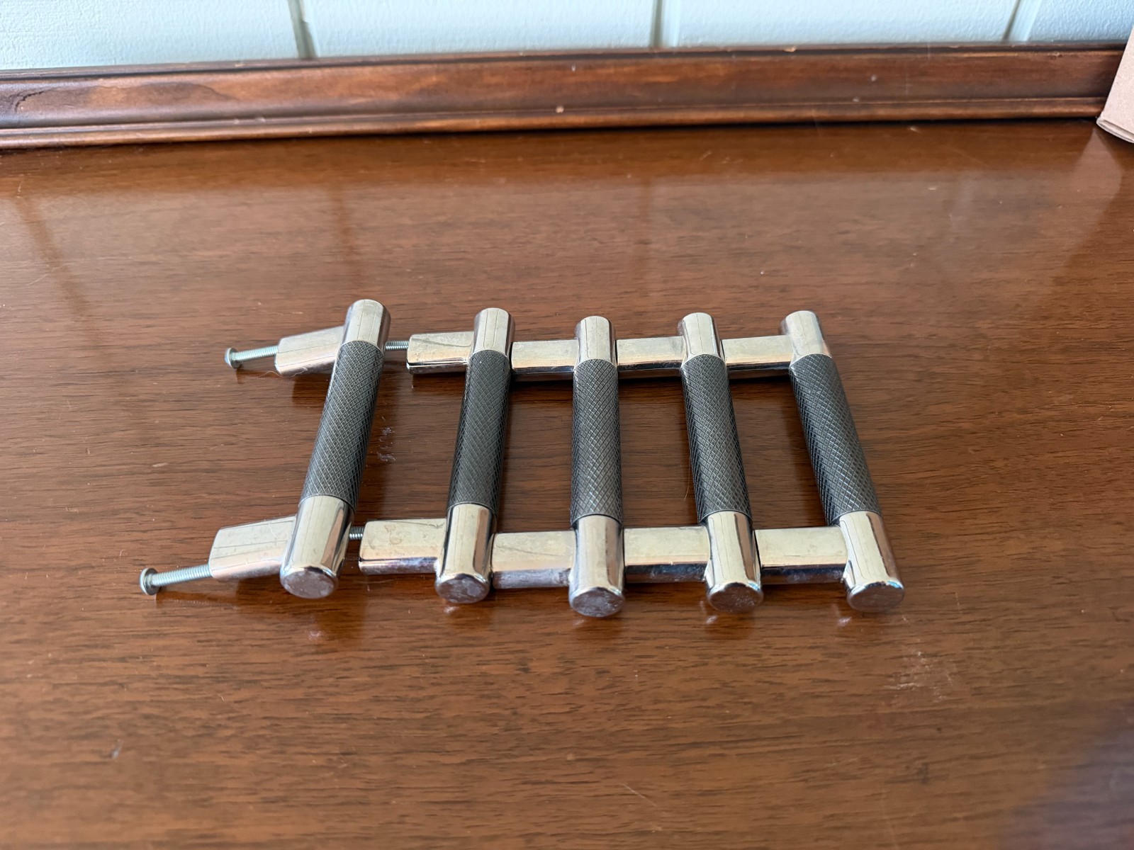 Signature Hardware Jerico Cabinet Pull 3″ Polished Nickel/Black (Set of 5)