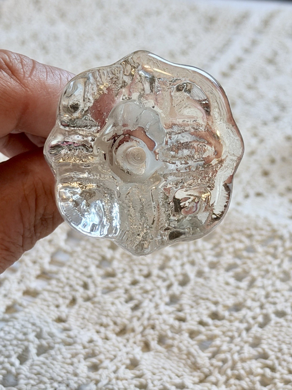 1 VINTAGE HOLLYWOOD REGENCY Flower Glass CRYSTAL Cabinet Drawer KNOBS DOOR PULLS