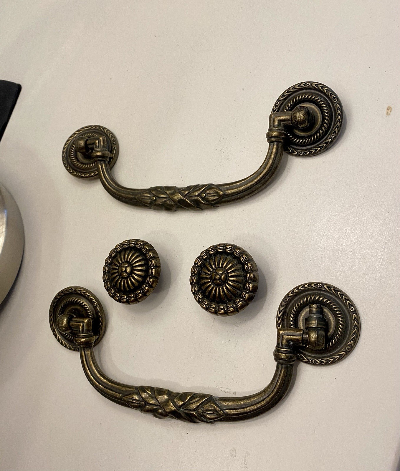 Vintage Brass Drawer Hardware 2 Knobs & 2 Drop Pulls 5”Ornate Traditional Style