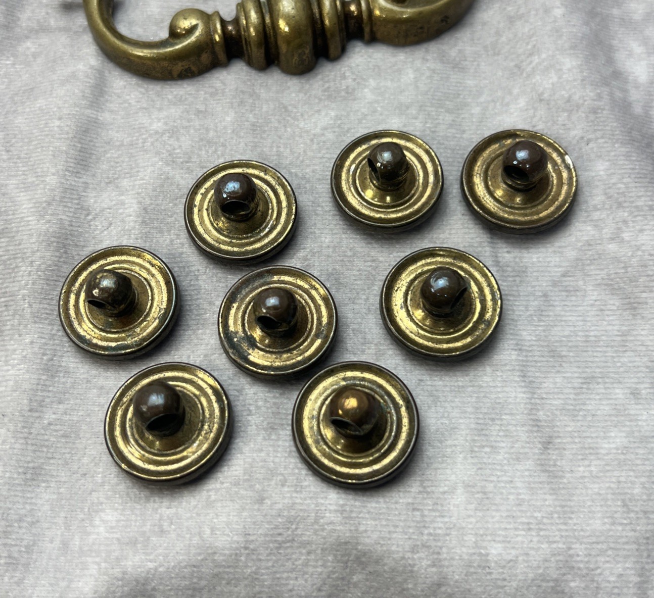 Lot 7 Antique Brass Metal Drop Bail Pulls Drawer Handles Dressers Cupboards B6