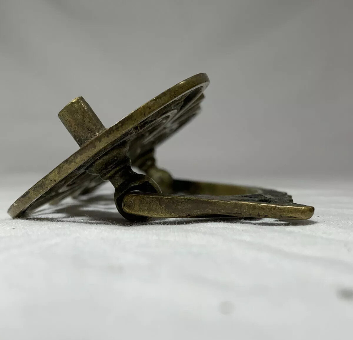 4 UNIQUE Vintage Celtic Spanish Ornate Fancy Brass Drawer Dresser Pulls