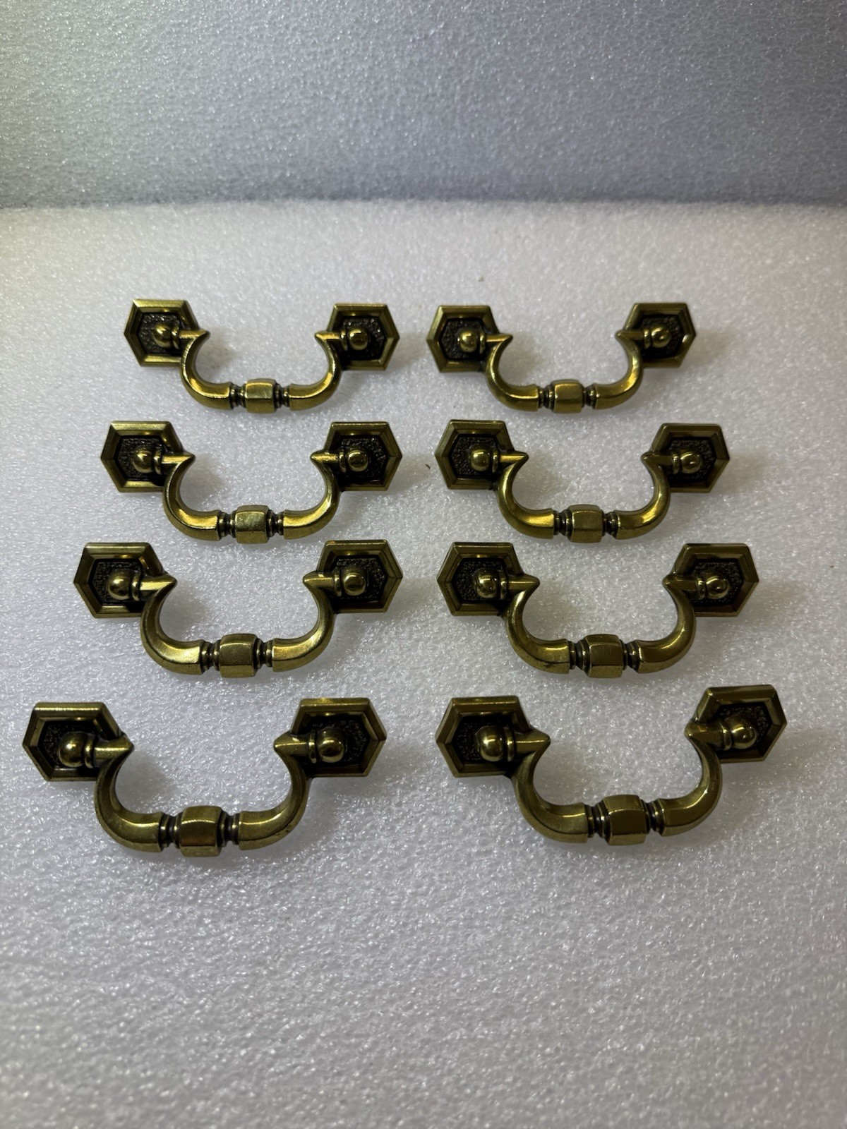 8 Vintage Keeler Brass Company Brass Drawer/Dresser Pulls Cabinet MCM (91)