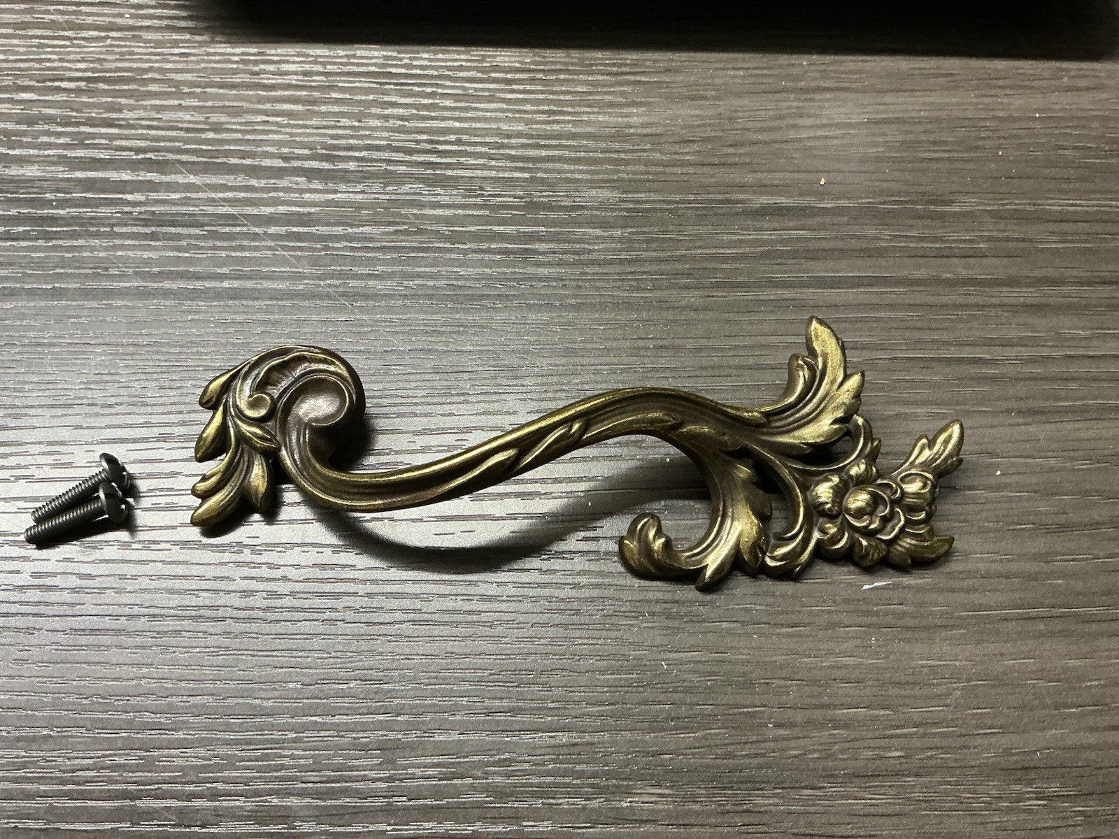 1 Vintage Keeler French Provincial Drawer Handle Pull Brass Leaf Cabinet (168