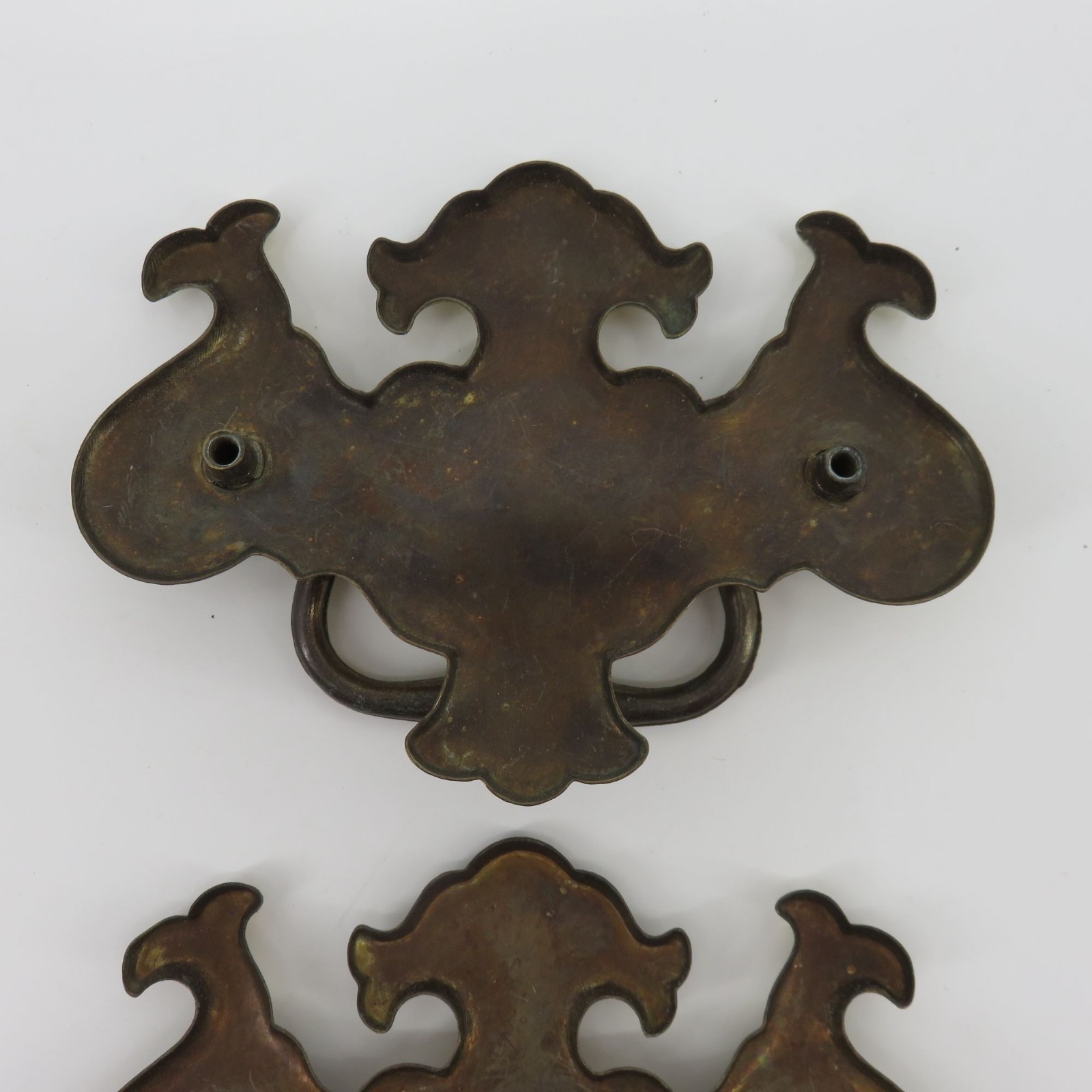 VTG Lot of 2 Brass Metal Drawer Pulls Furniture Hardware Traditional Colonial