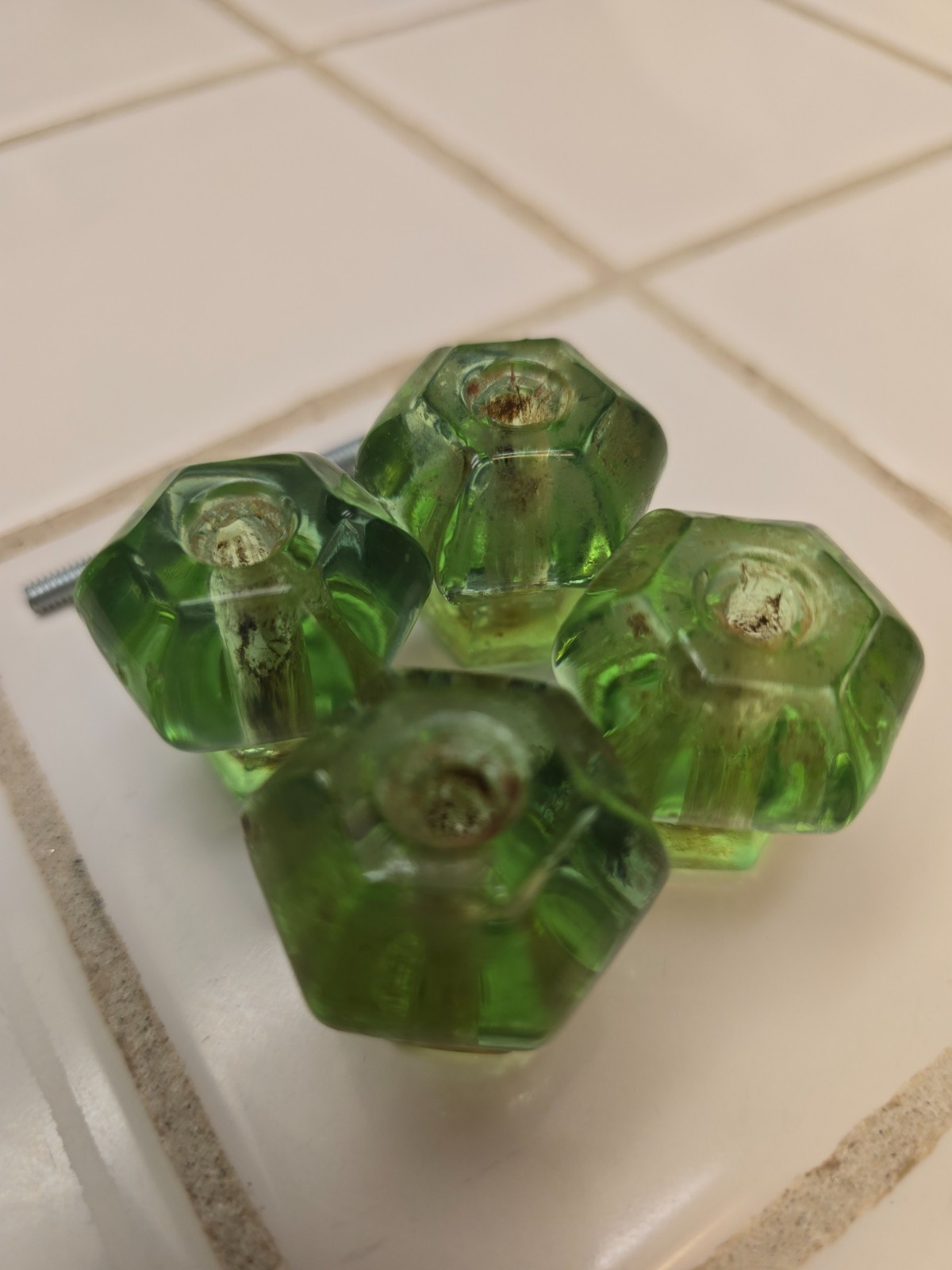 SET OF 4 ANTIQUE GREEN DEPRESSION GLASS KNOBS CABINET DRAWER KNOBS 1″
