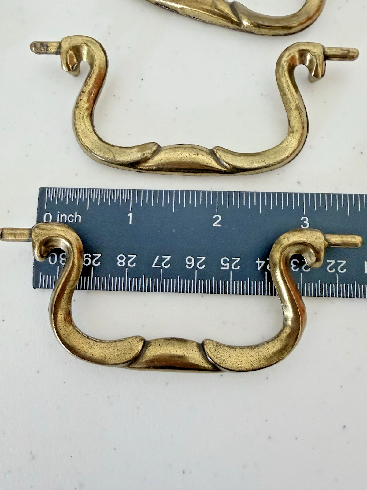 Set of 10 Swan Neck Brass Drawer Pulls with 2 Extra Screws Canada CB-1844