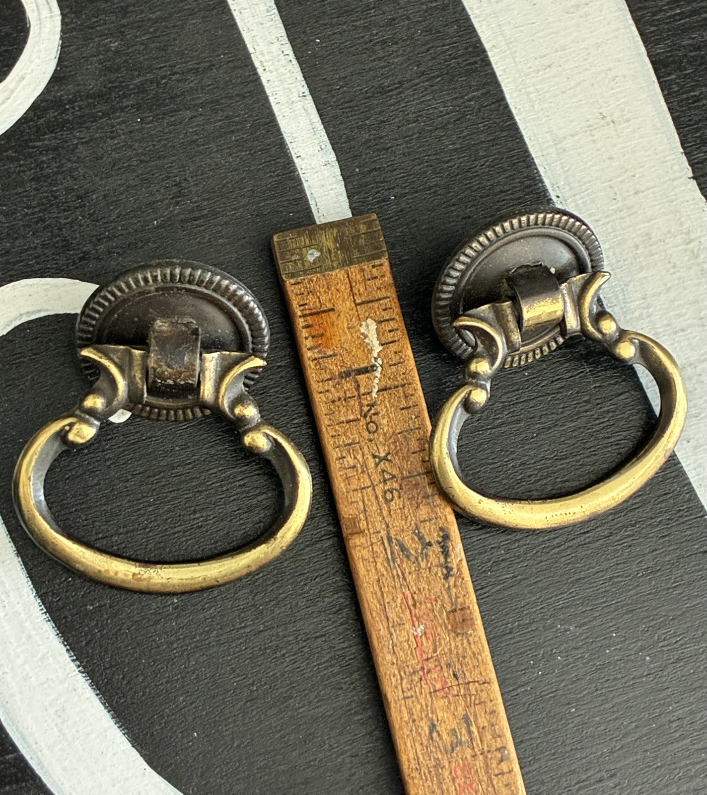 Vintage Drawer Pulls / Traditional Knocker Style Furniture Knobs