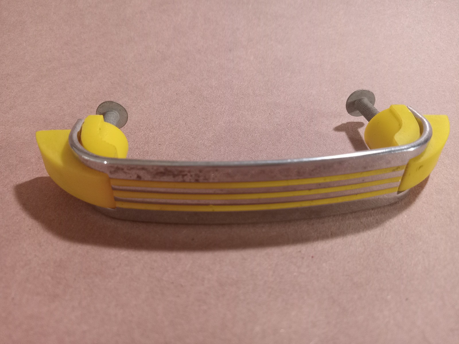 Lot of 6 VTG Art Deco Drawer Pulls Yellow Plastic 1930’s Streamline Moderne