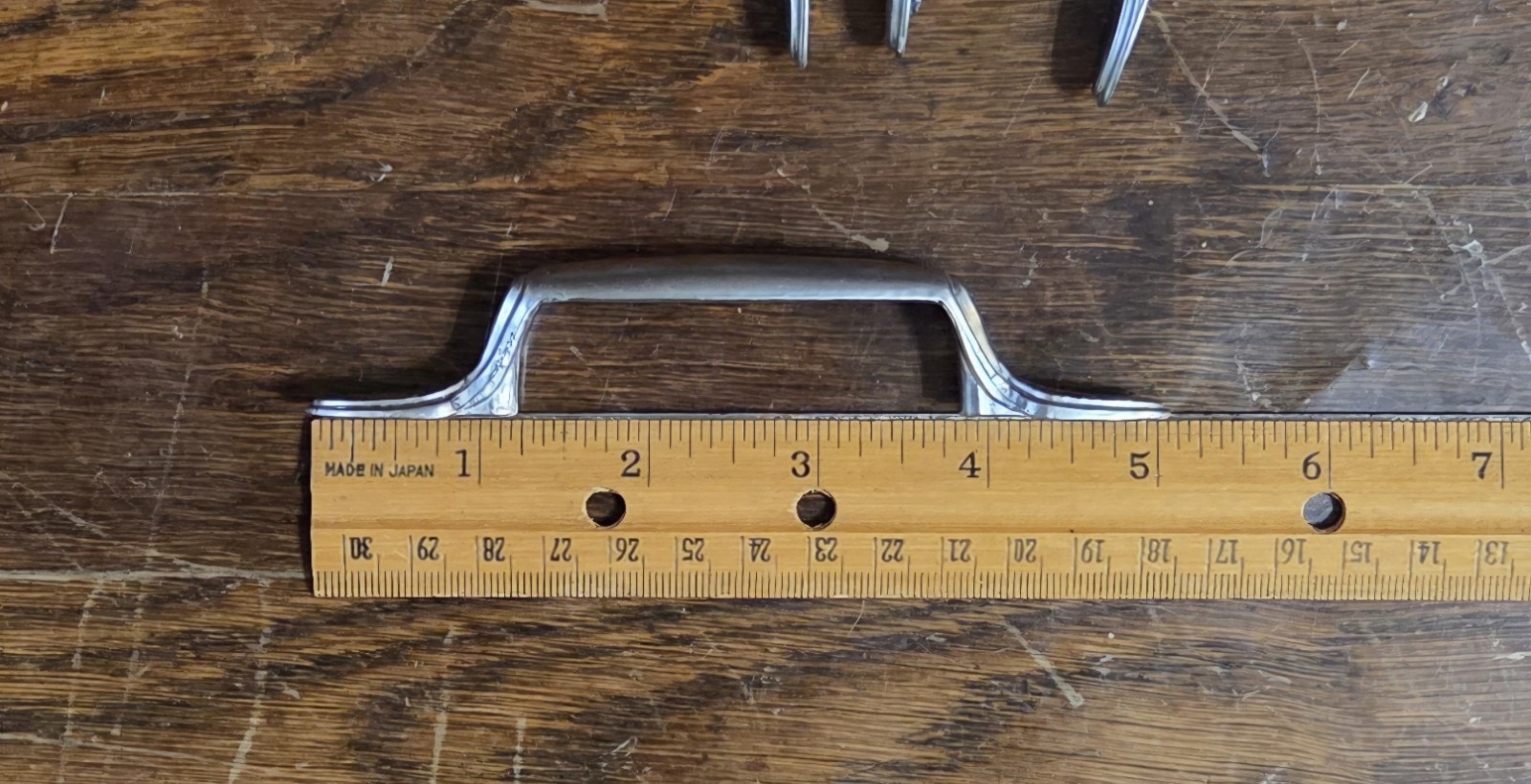 x8 Vintage Drawer Pulls Brushed Aluminum