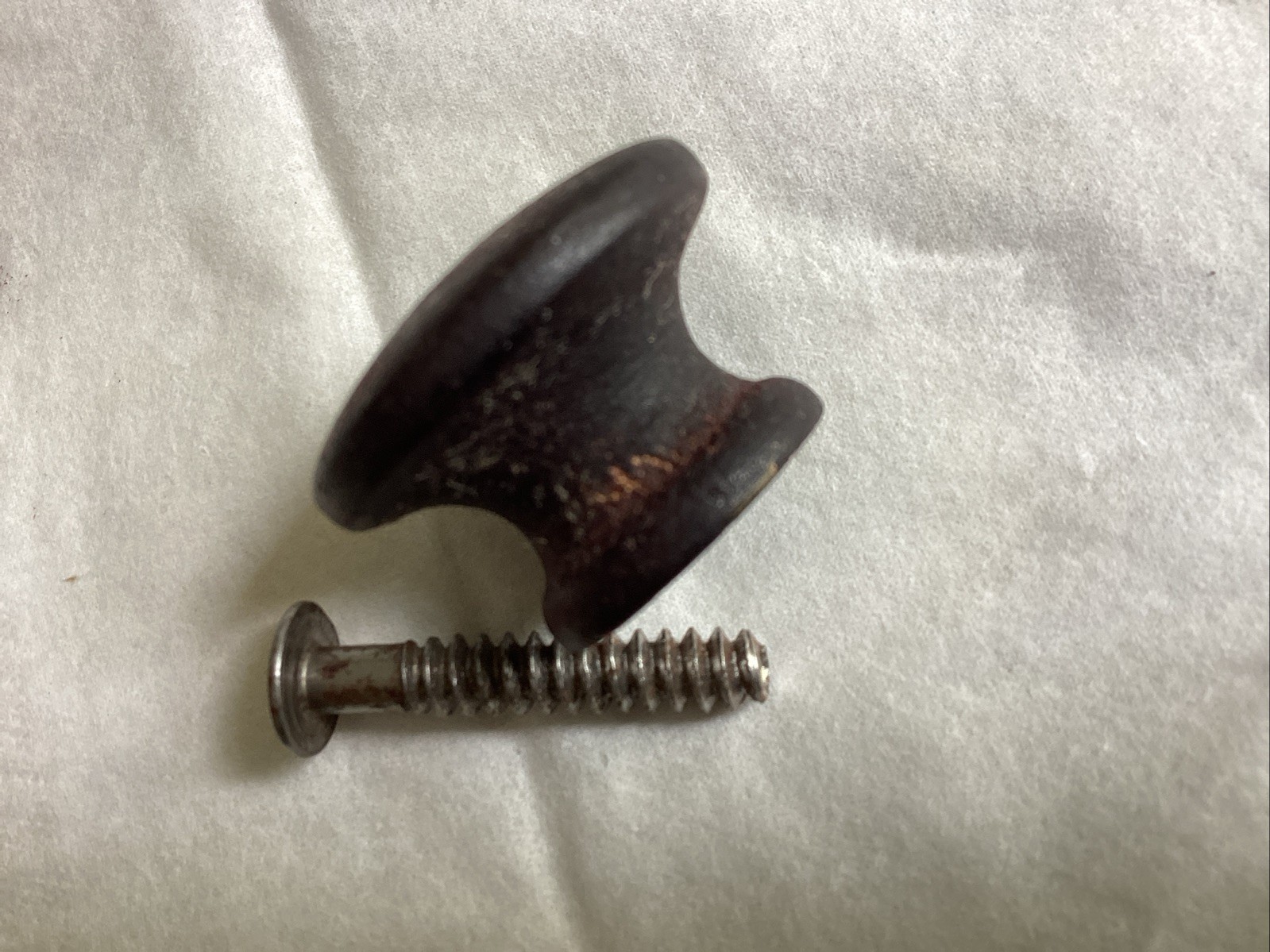 Nice 1- 1/4 Inch Vintage Maple Wood Used Drawer Pulls With Screw