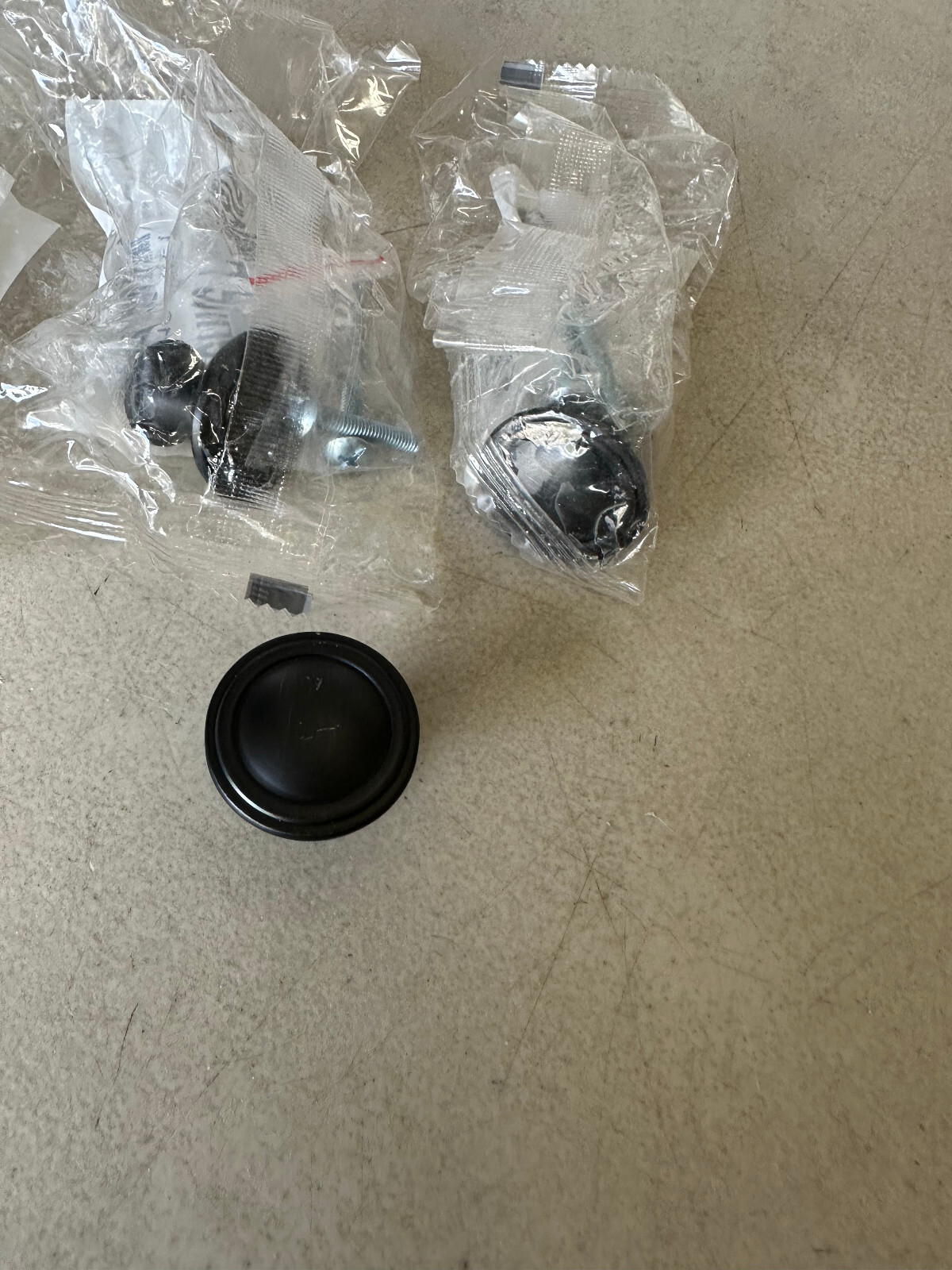 Lot of 3 GlideRite 1″ Dia Round Deco Cabinet Knob Oil Rubbed Bronze 80110-ORB-1