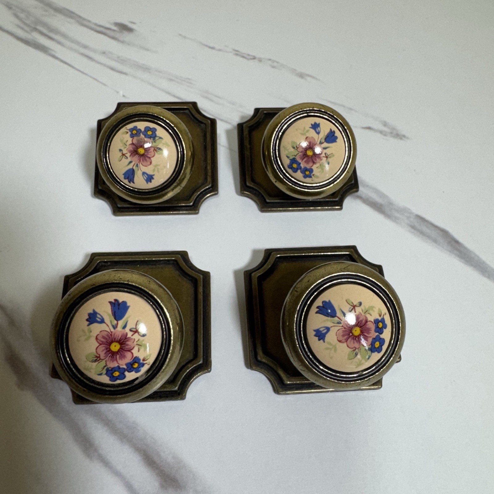 Amerock Brass & Porcelain Pink Blue Floral Pull Drawer Cabinet Knob-lot of 4