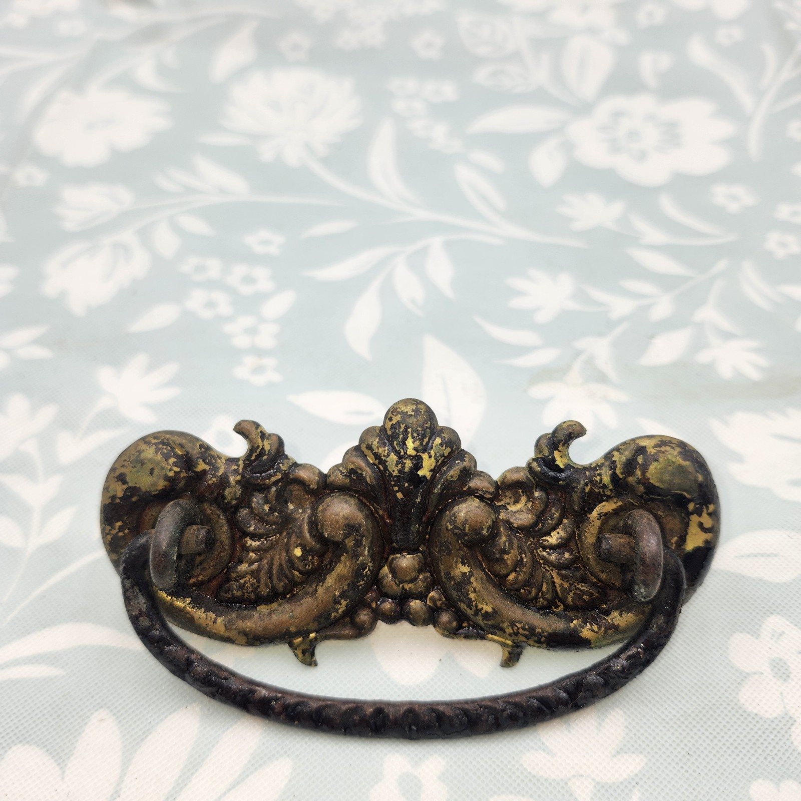 Brass Victorian Handle Antique Ornate drop bail Pull back plate stamped