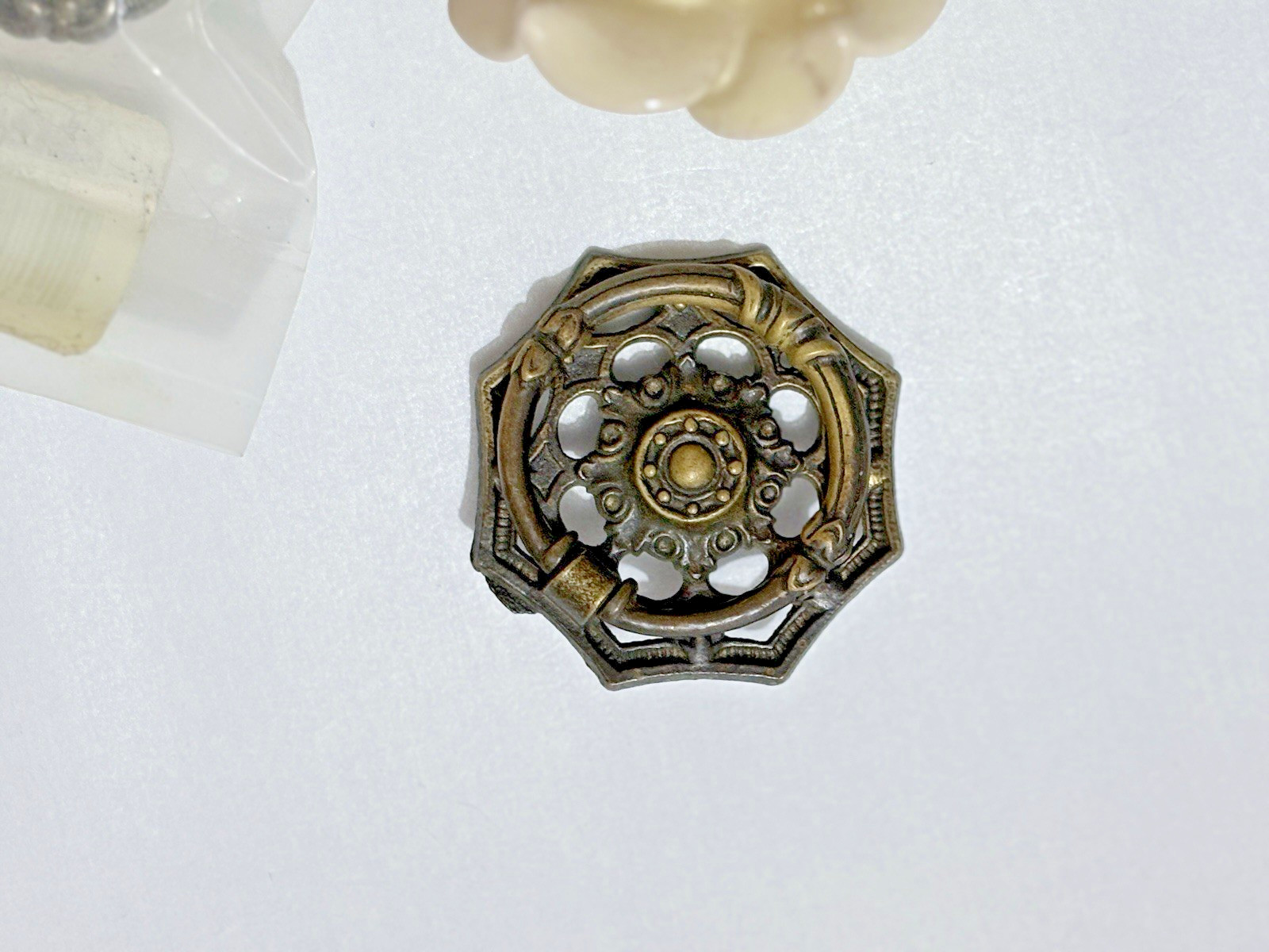Vintage Drawer Cabinet Pull Knobs Lot Of 7 Ceramic Brass Wood Lucite
