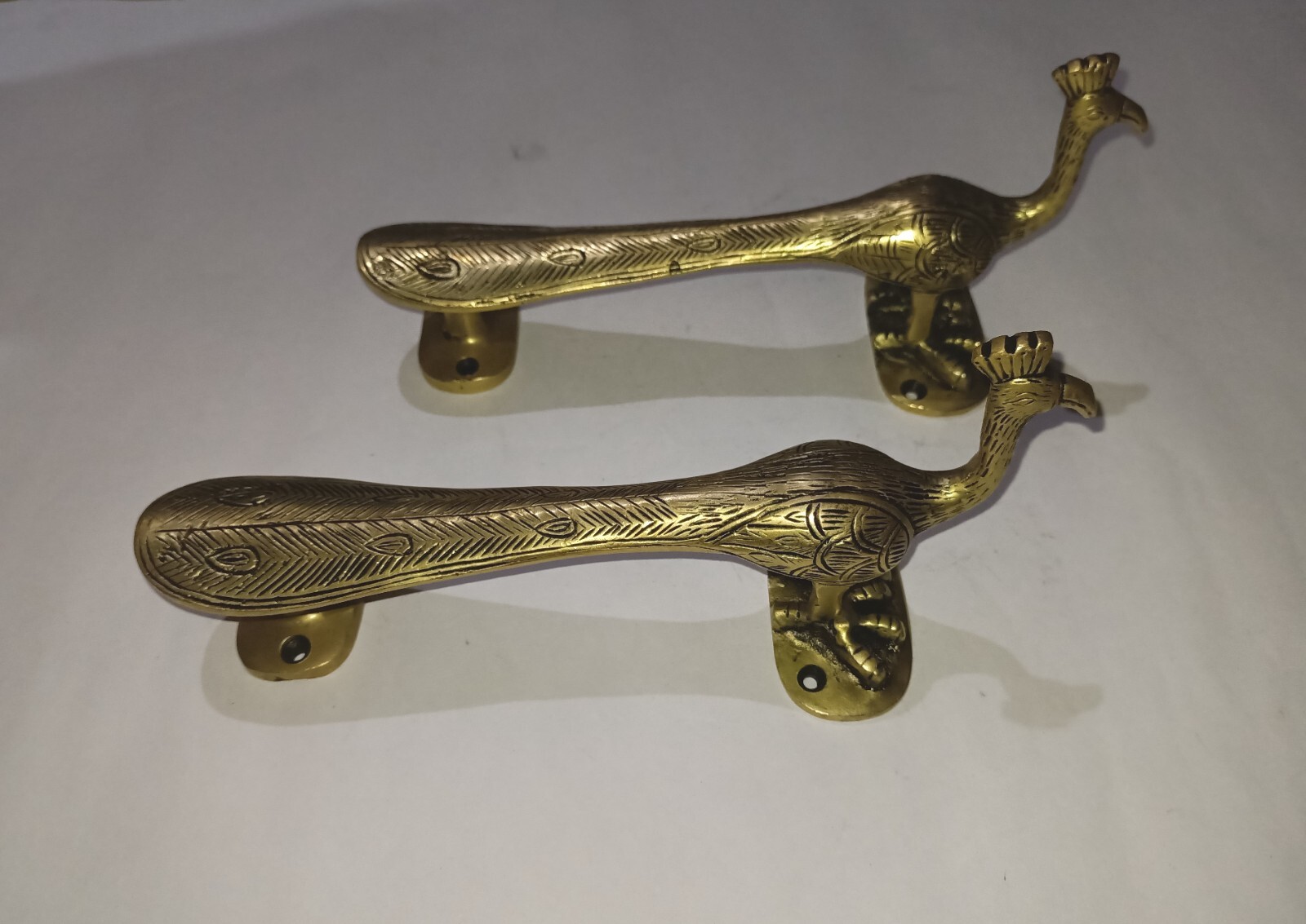 Peafowl with Fingers Design Base Door Pull Brass Peacock Long Tail Handles GTX