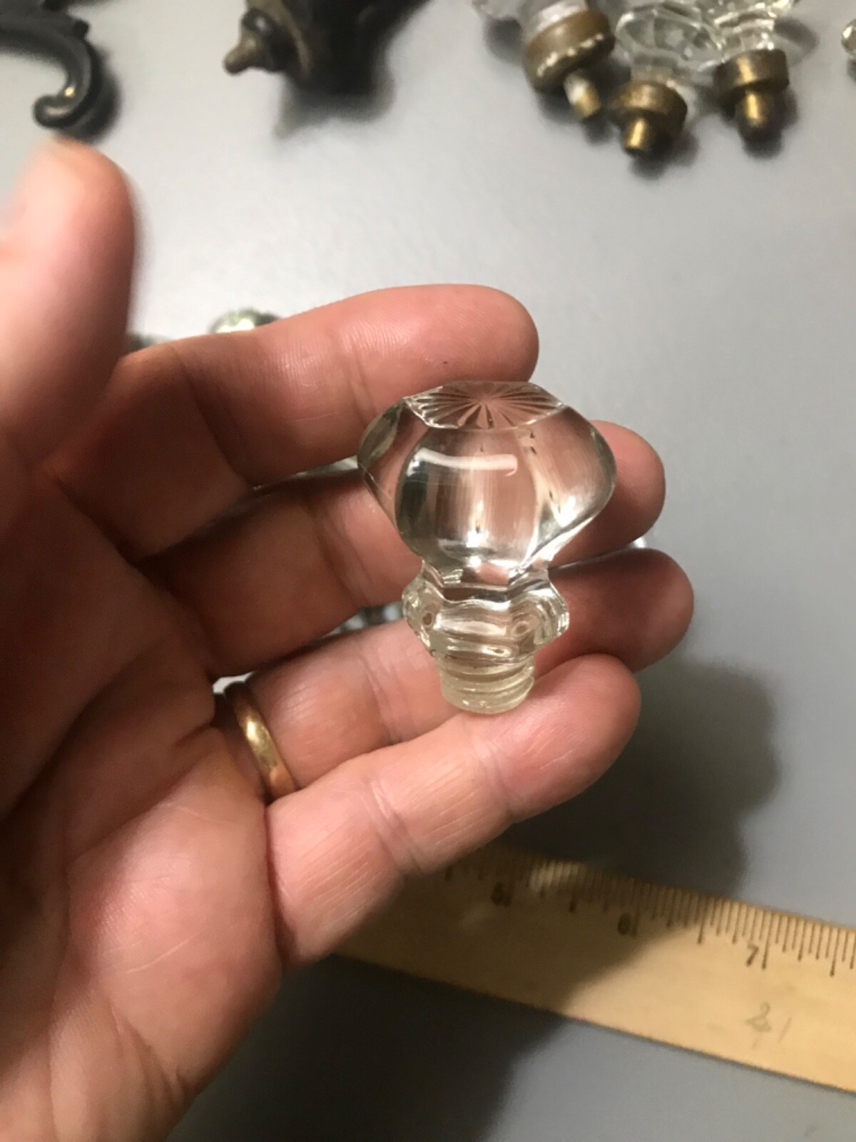 ANTIQUE APOTHECARY FACETED VICTORIAN GLASS KNOB RARE BEAUTIFUL GLASS MAKE OFFER