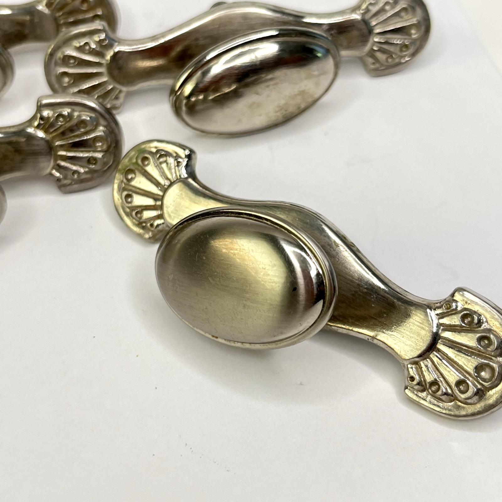 Four Vintage Drawer Pulls Handles Lot of Oval Knobs brushed nickel plate C