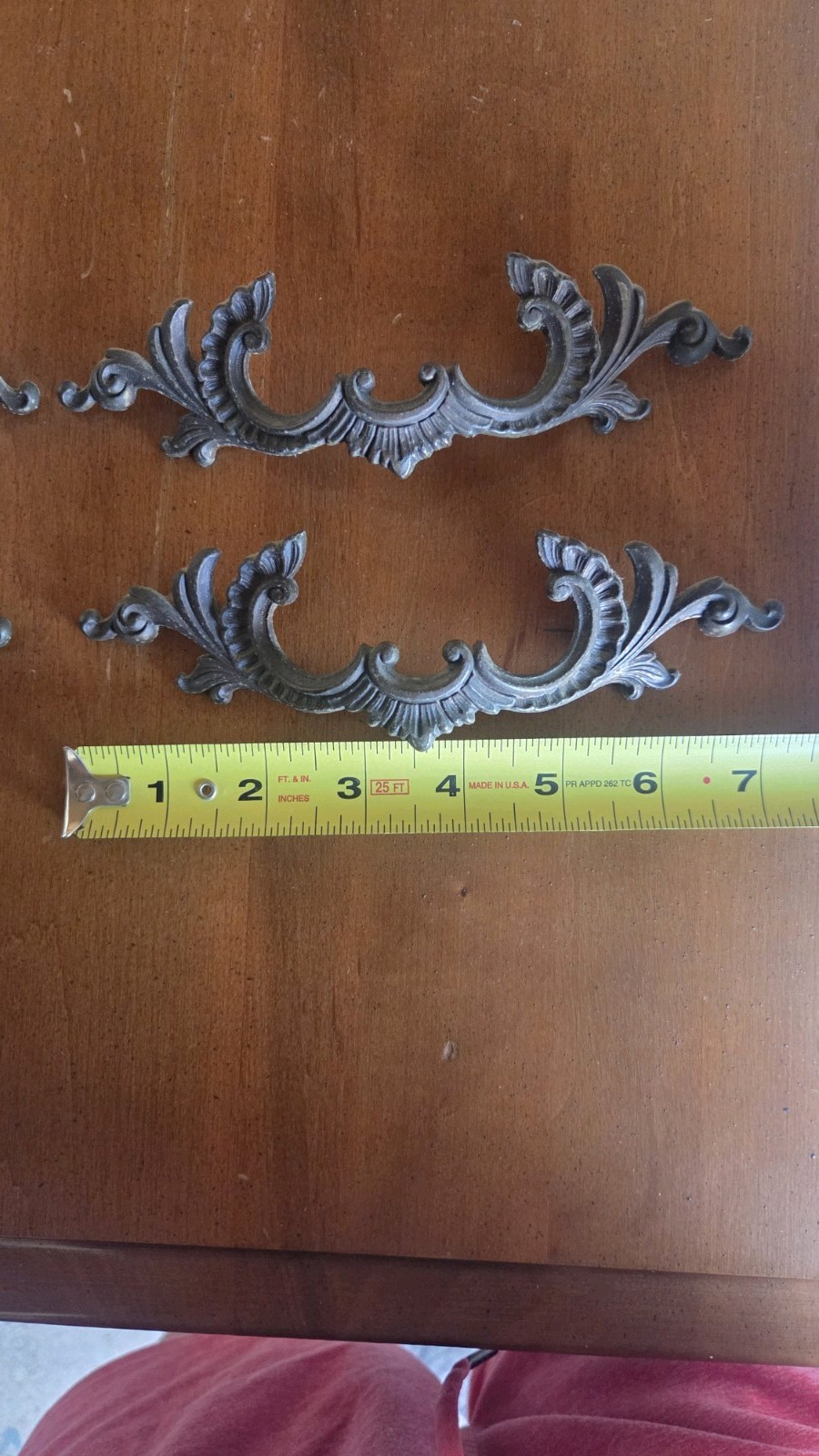 Set of 4 French Provential Drawer Pulls 4″ c-c