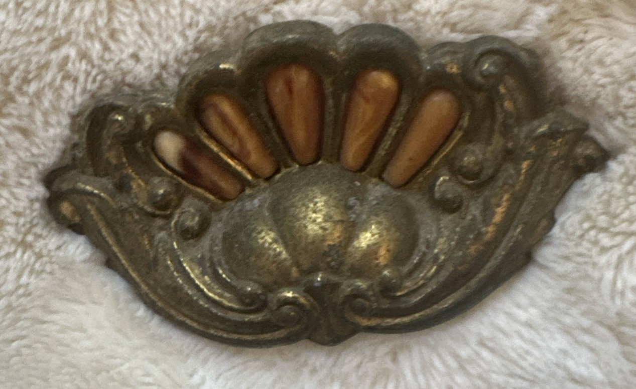 8 Gorgeous Original Vintage/Antique Art Deco Brass Drawer Pulls Bakelite Inserts