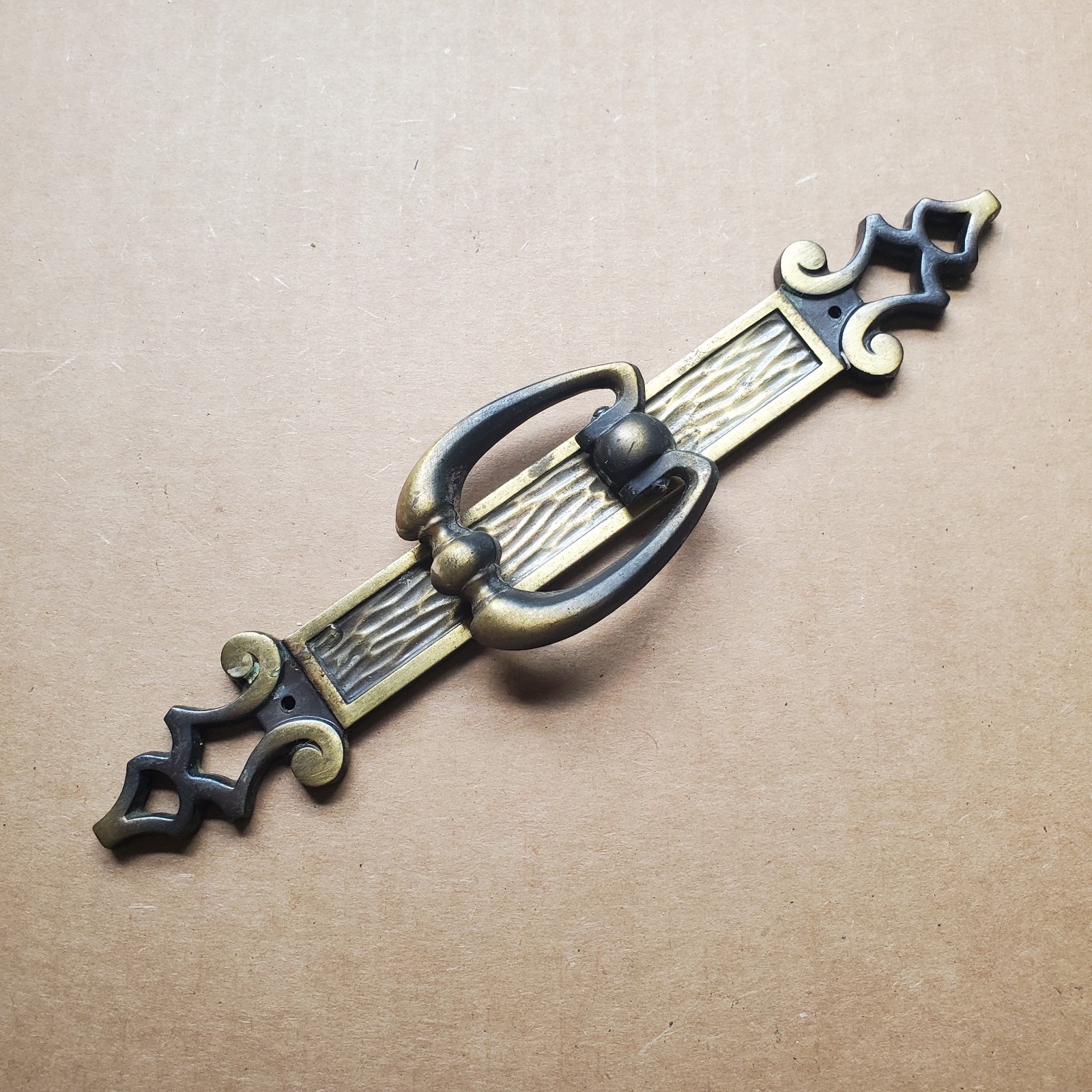 22 – VTG Door Pulls Amerock Madeira Cabinet Antique Burnished Bronze T-169-1