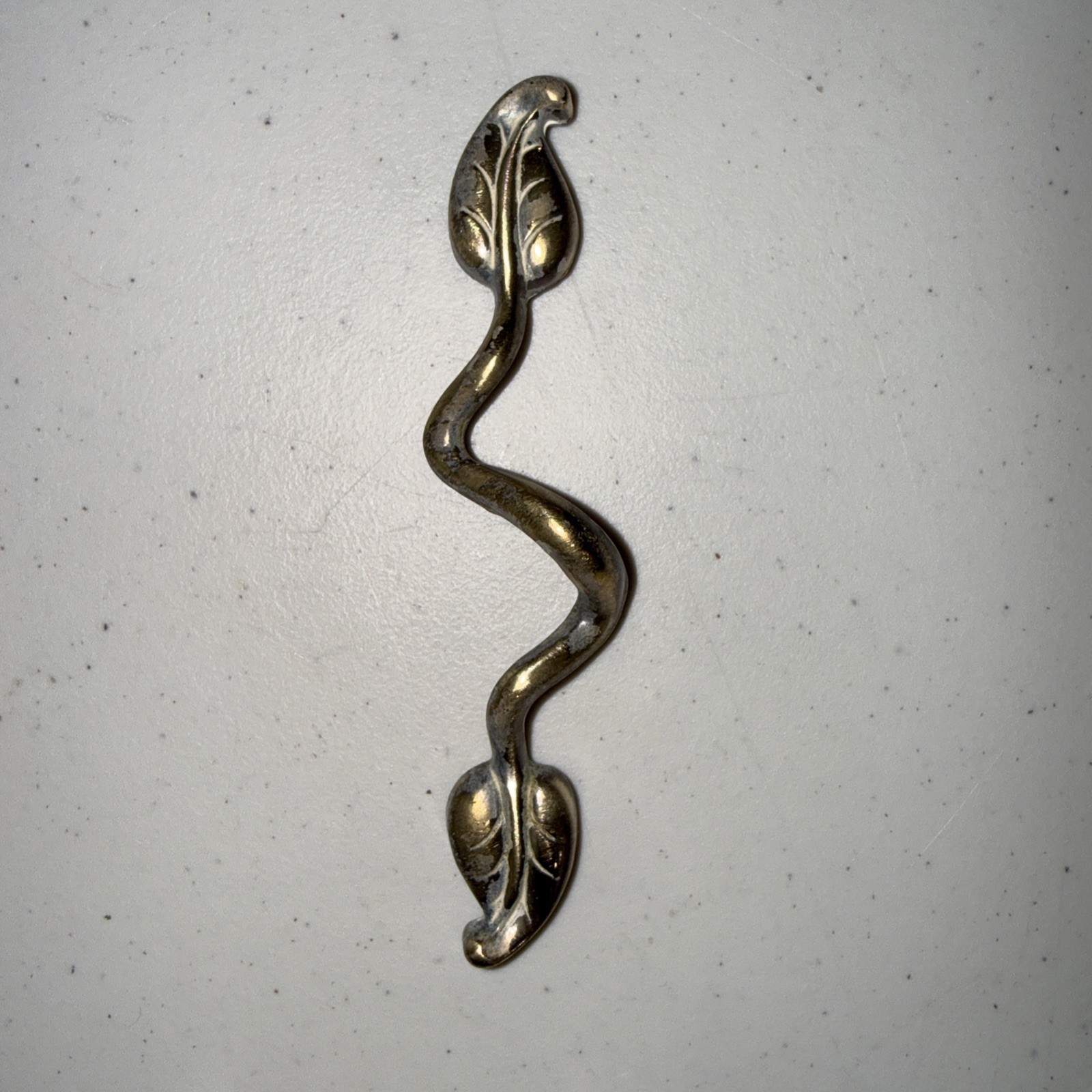 Set of 14 KBC Keeler Brass 45966 Leaf Vine Cabinet Drawer Pulls 3-3/4″ CTC