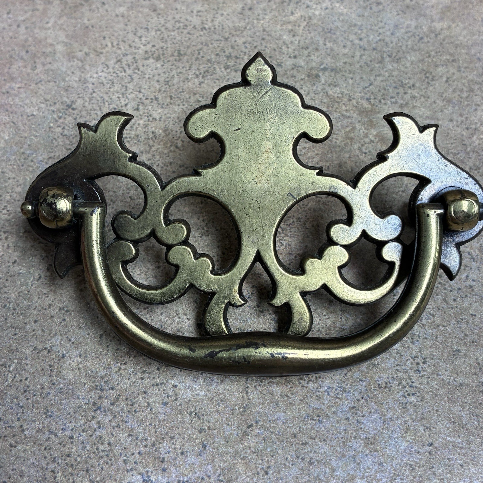 Vtg Set Of 5 KBC Keeler Brass Co Chippendale Drawer Pulls Model 600