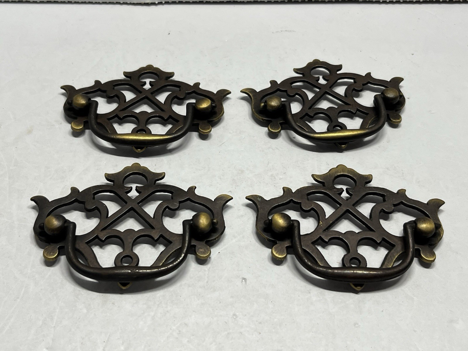Vintage Lot (4) NOS Decorative Antique Brass Batwing Drop Bail Pulls