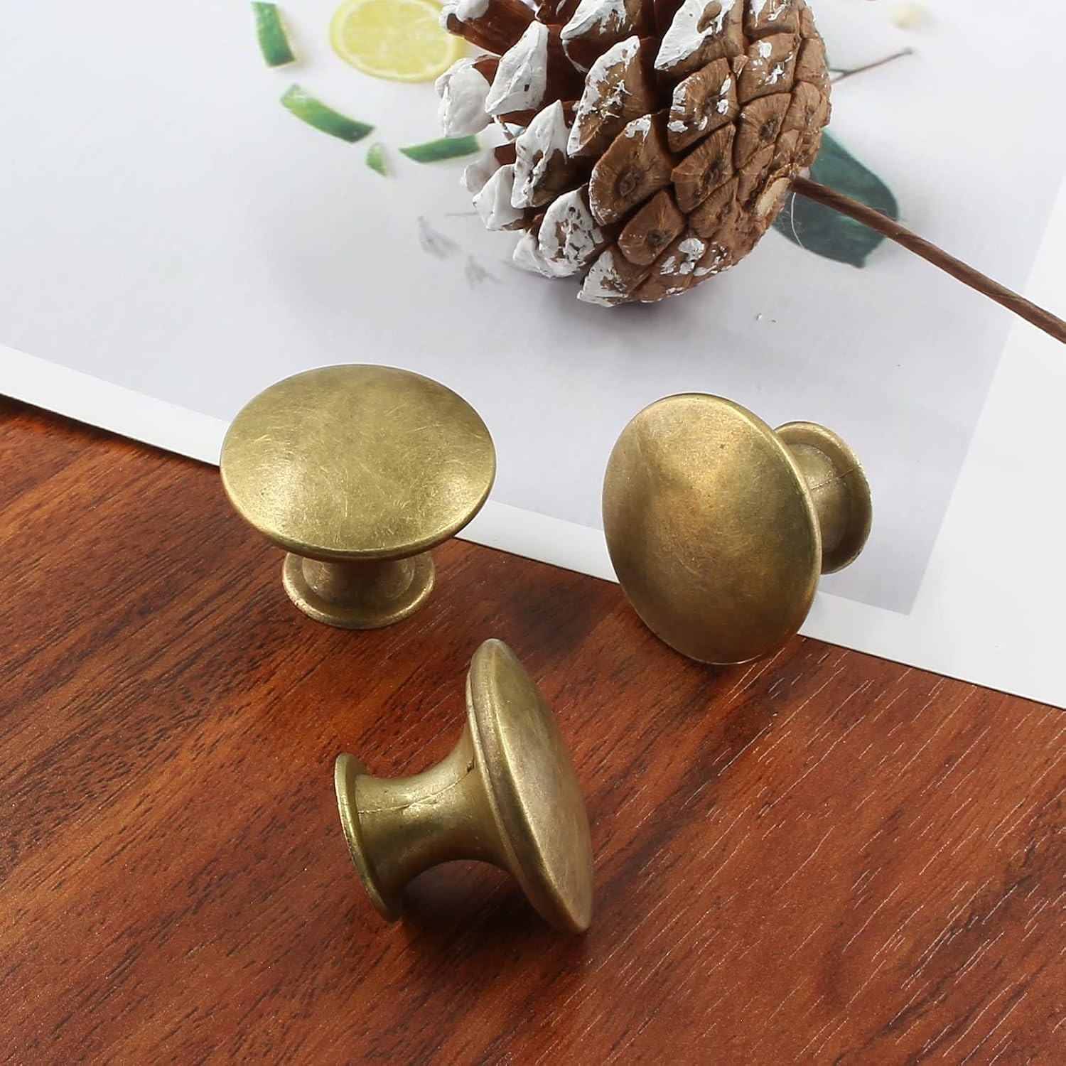 Antique Brass Vintage Round Kitchen Cabinet Drawer Knobs 8Pcs Brass Cabinet