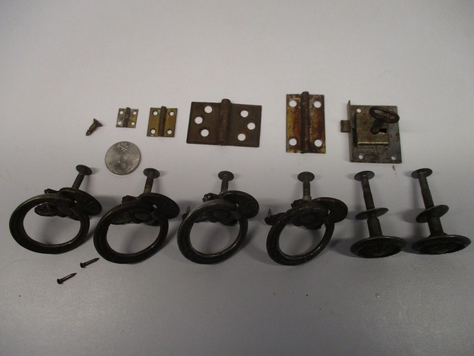 ANTIQUE FURNITURE HARDWARE DRAWER PULLS KEY ESCUTCHEONS & MORE VINTAGE & NEW